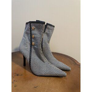 Baby Phat Women's Fabric Lined Short Boots Booties Size: 8.5 (F158)